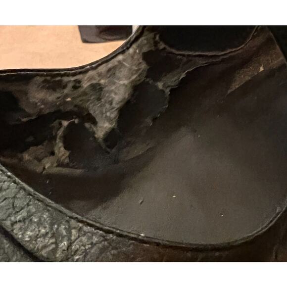 Anthropologie Biviel Spain Leather Round Toe Heels Shoes FLAWS SZ 8 Black Whimsy - Picture 9 of 11